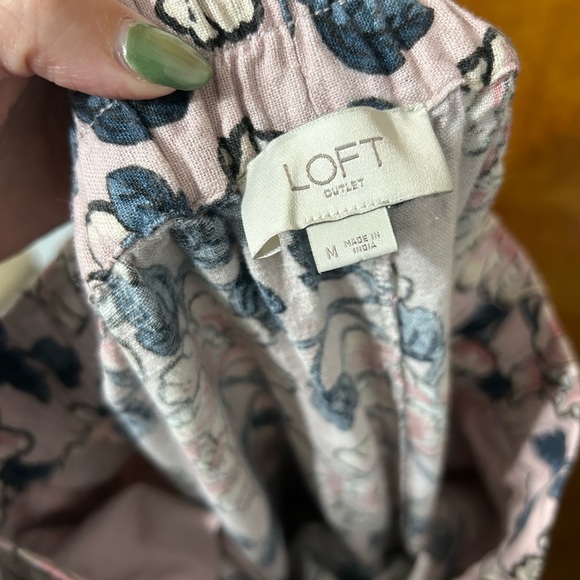 LOFT Pink Floral Circle Skirt with Navy Leaves - Picture 4 of 4